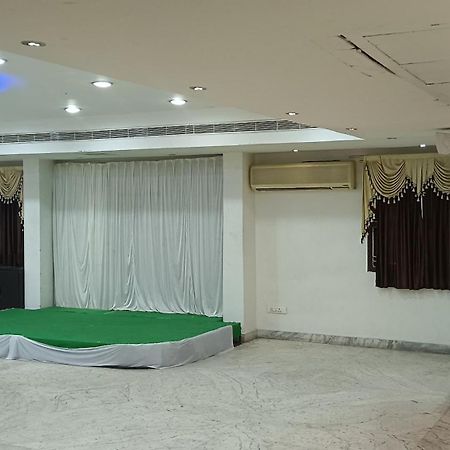 Hotel Nanduri Regency Guntūr エクステリア 写真