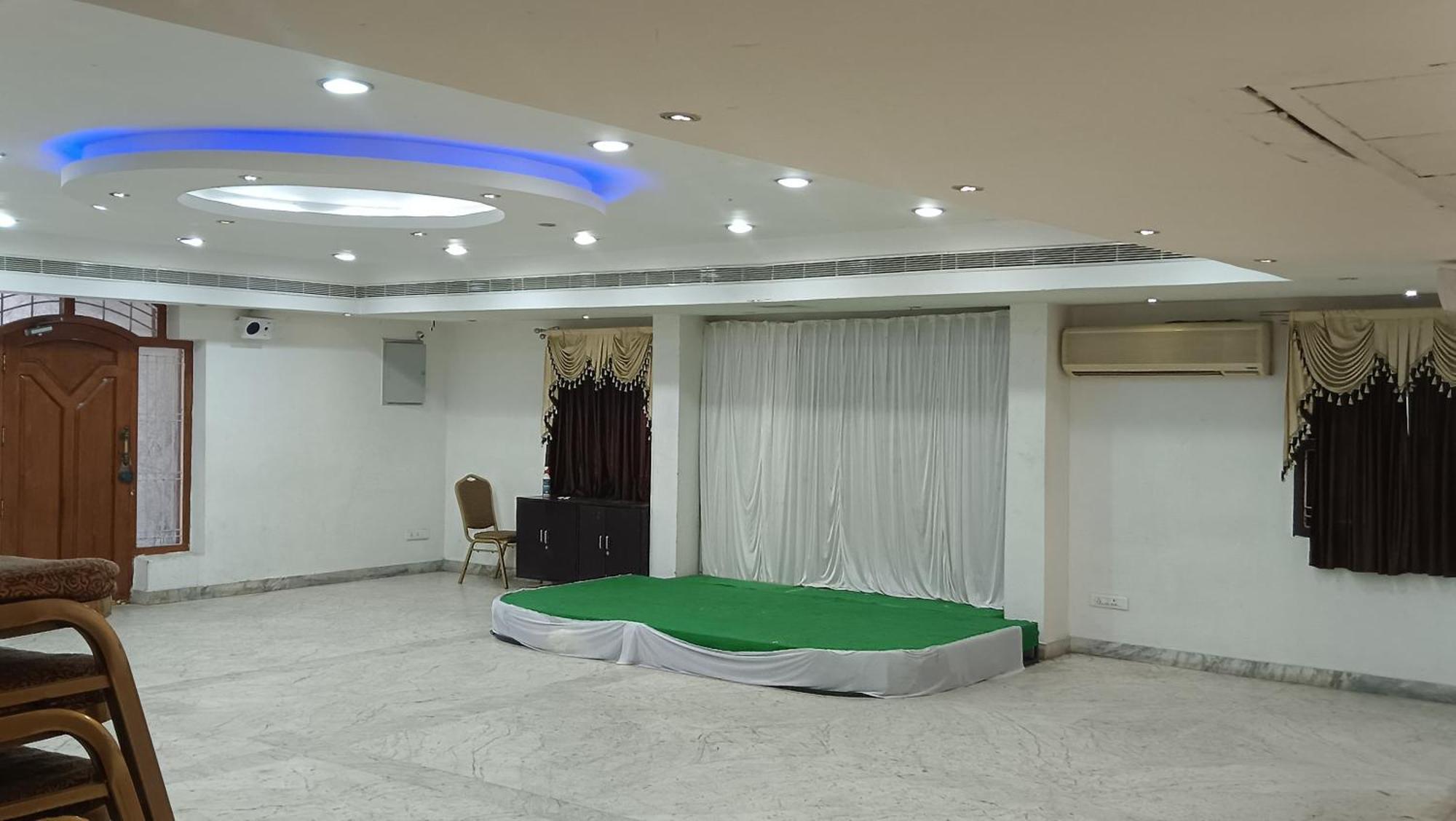 Hotel Nanduri Regency Guntūr エクステリア 写真